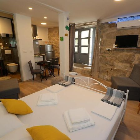 Studio Apartman Fondo Split Exterior photo