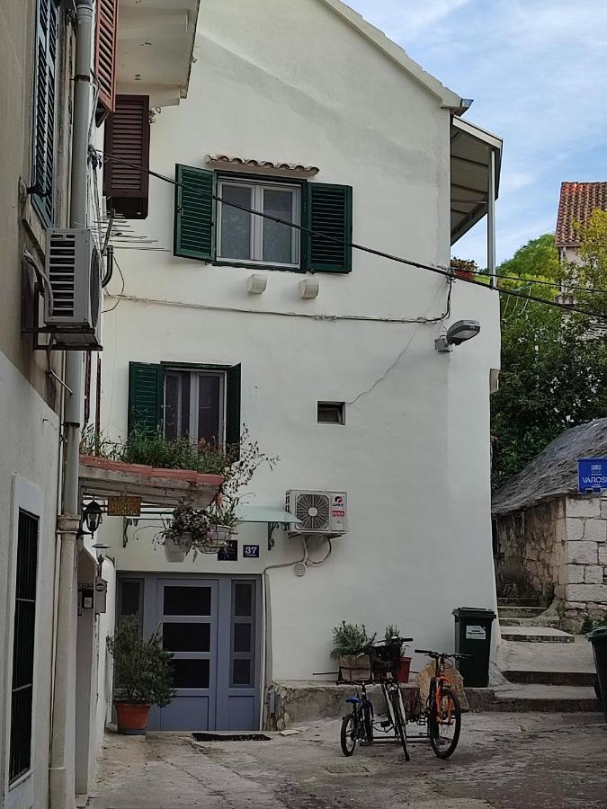 Studio Apartman Fondo Split Exterior photo
