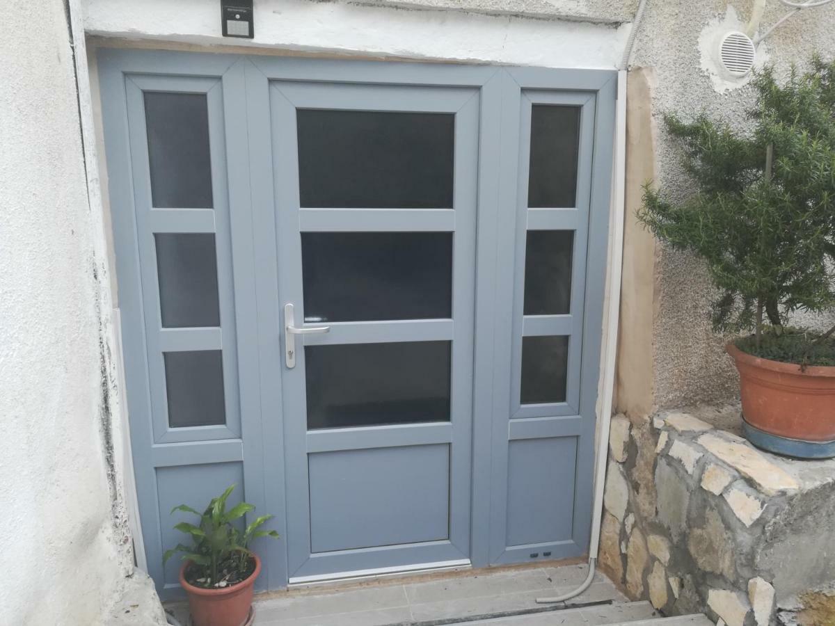 Studio Apartman Fondo Split Exterior photo